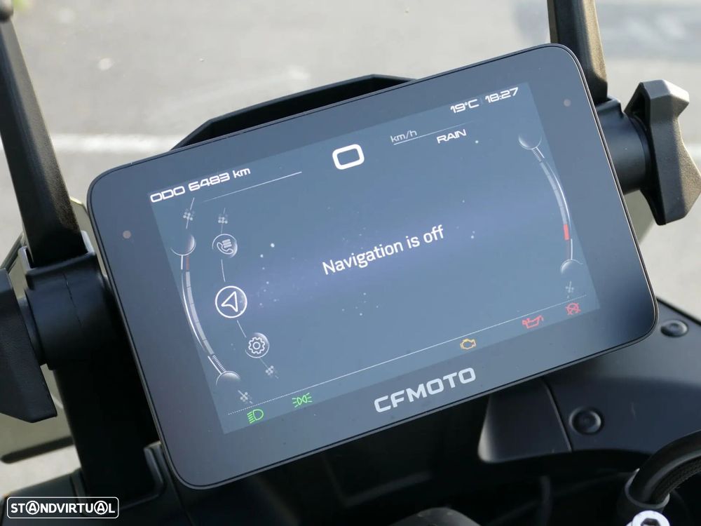 CF Moto 800MT - 12