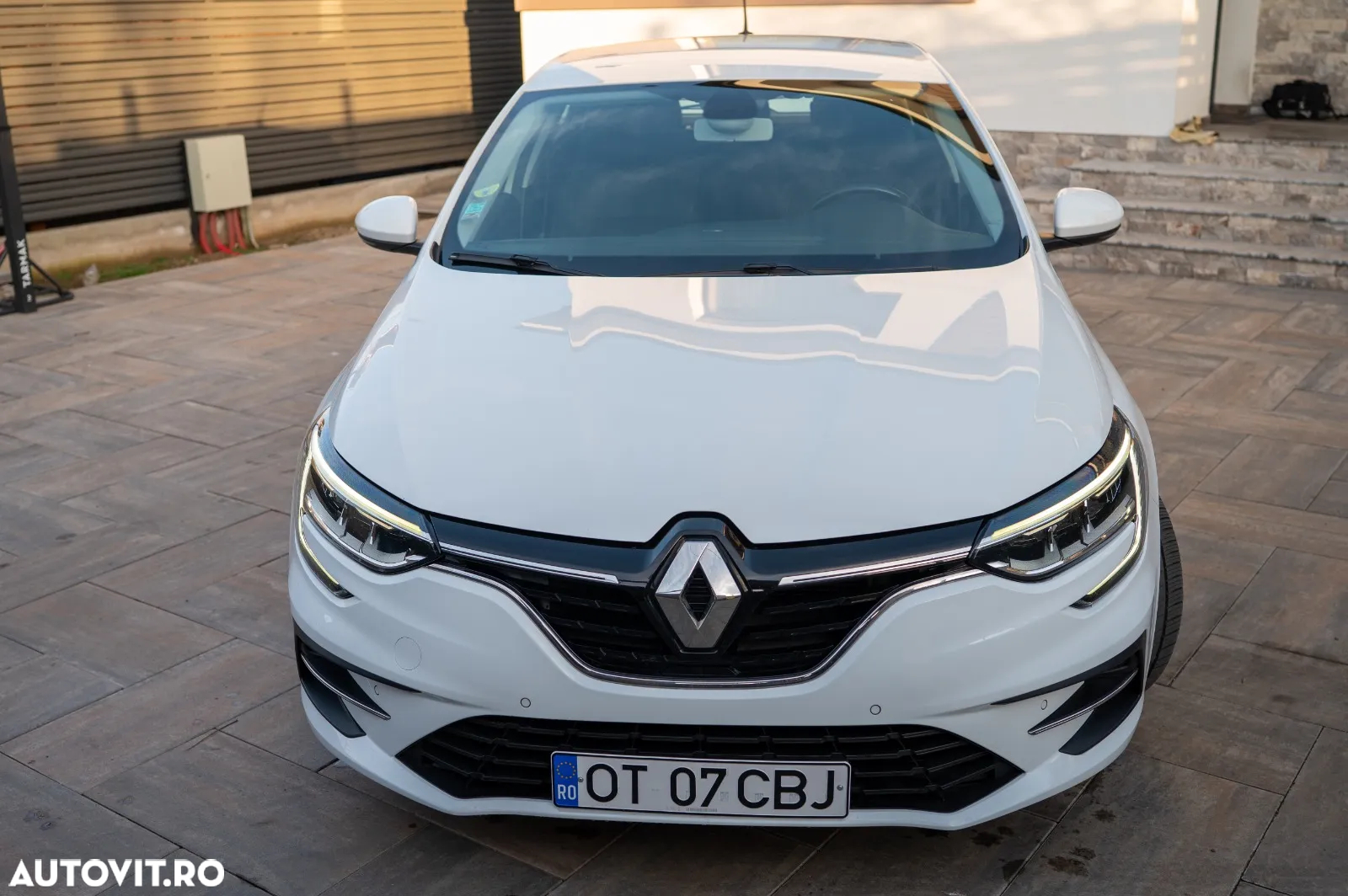 Renault Megane BLUE dCi Limited - 4