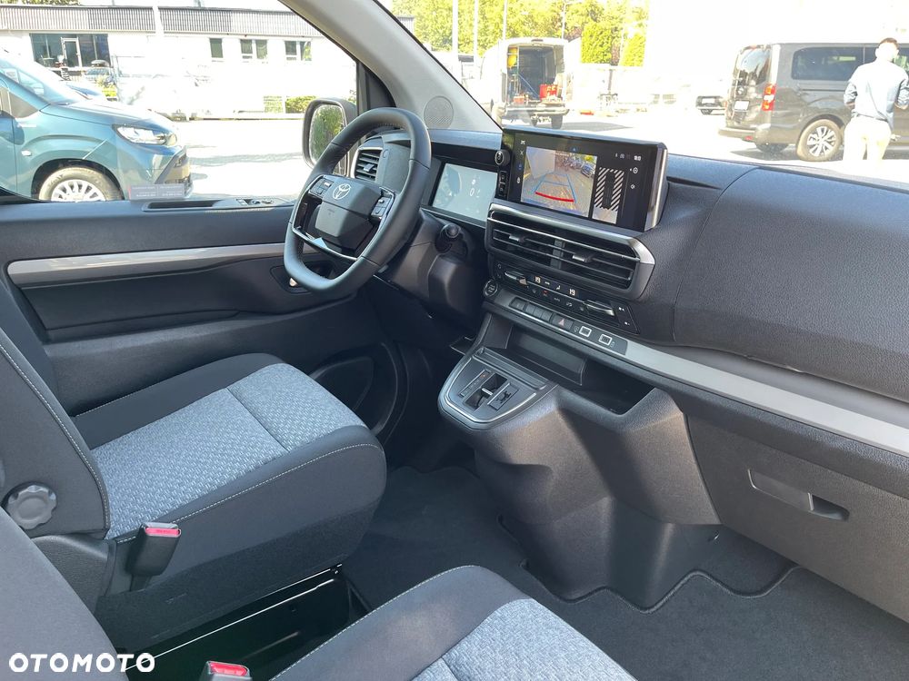 Toyota Proace Verso - 20