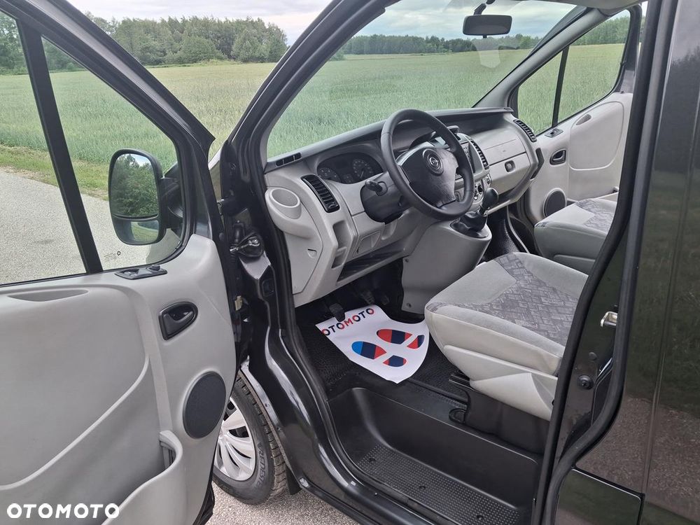 Opel Vivaro - 20