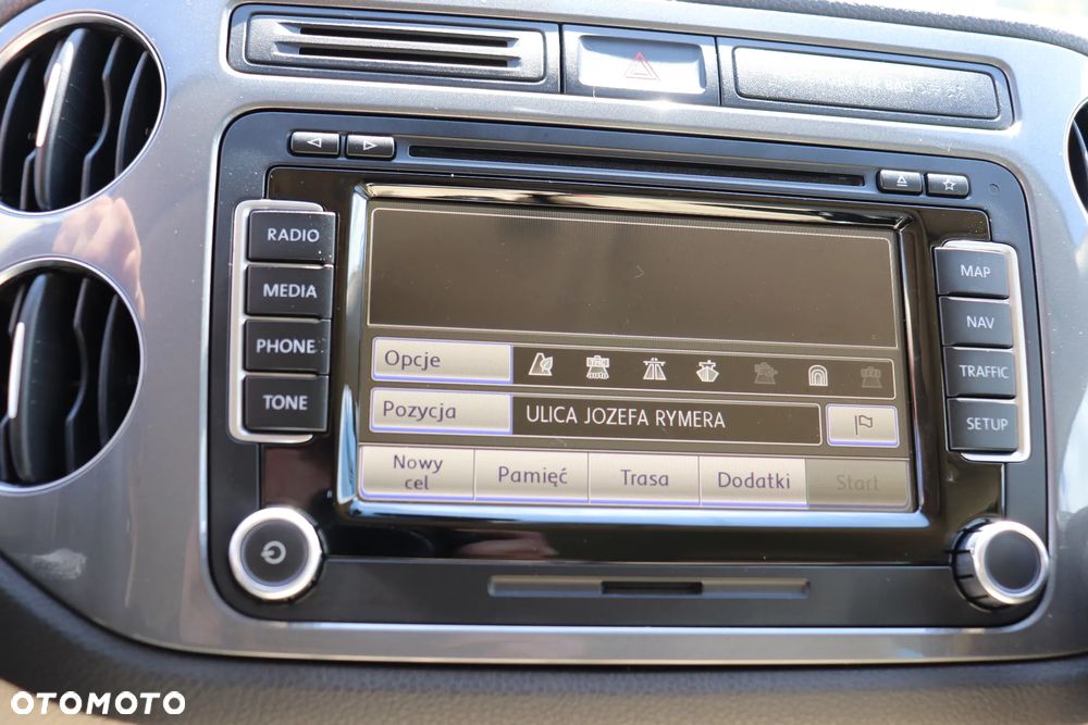 Volkswagen Tiguan 2.0 TDI BlueMot Sport&Style - 28