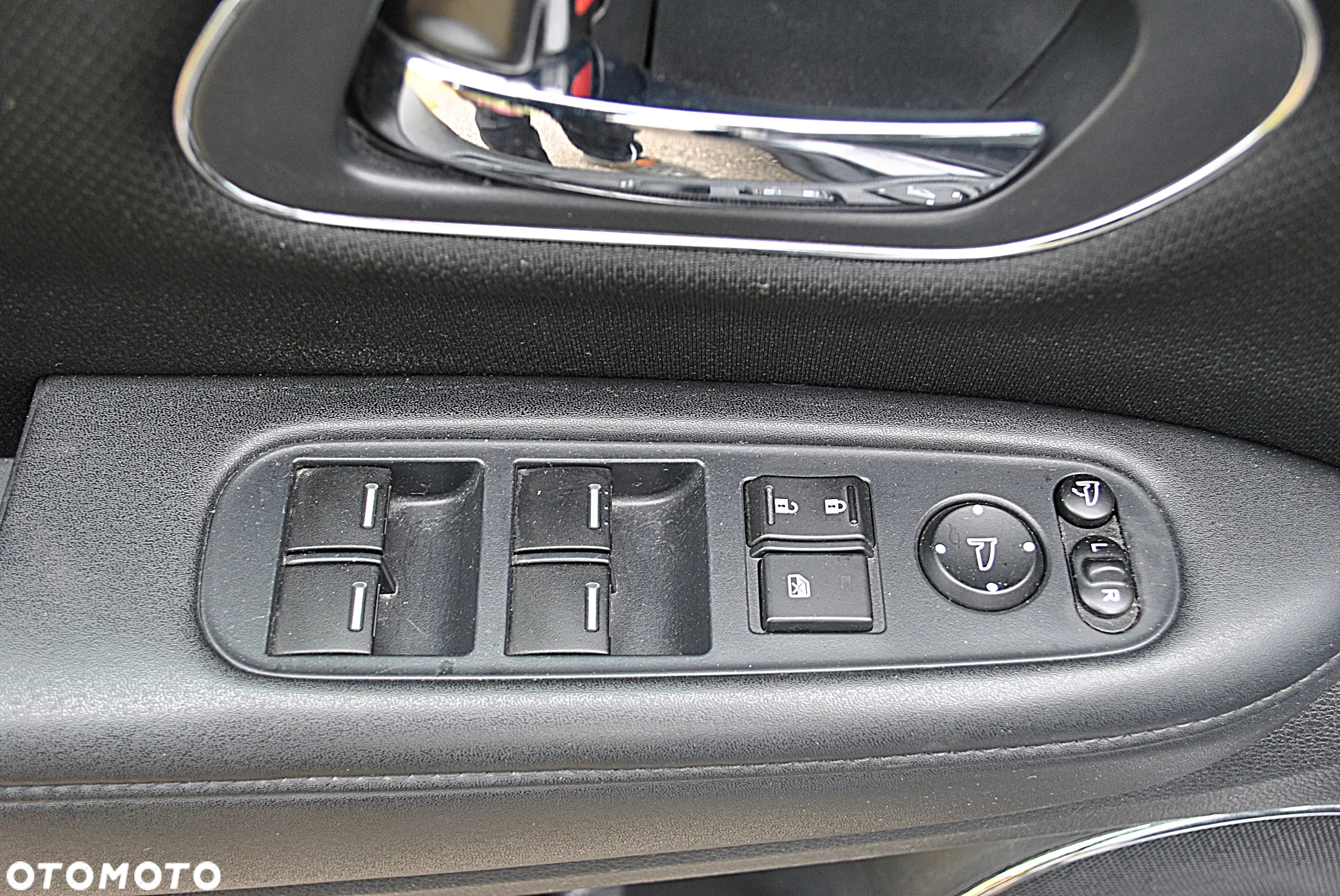 Honda HR-V 1.5 i-VTEC CVT Executive - 19