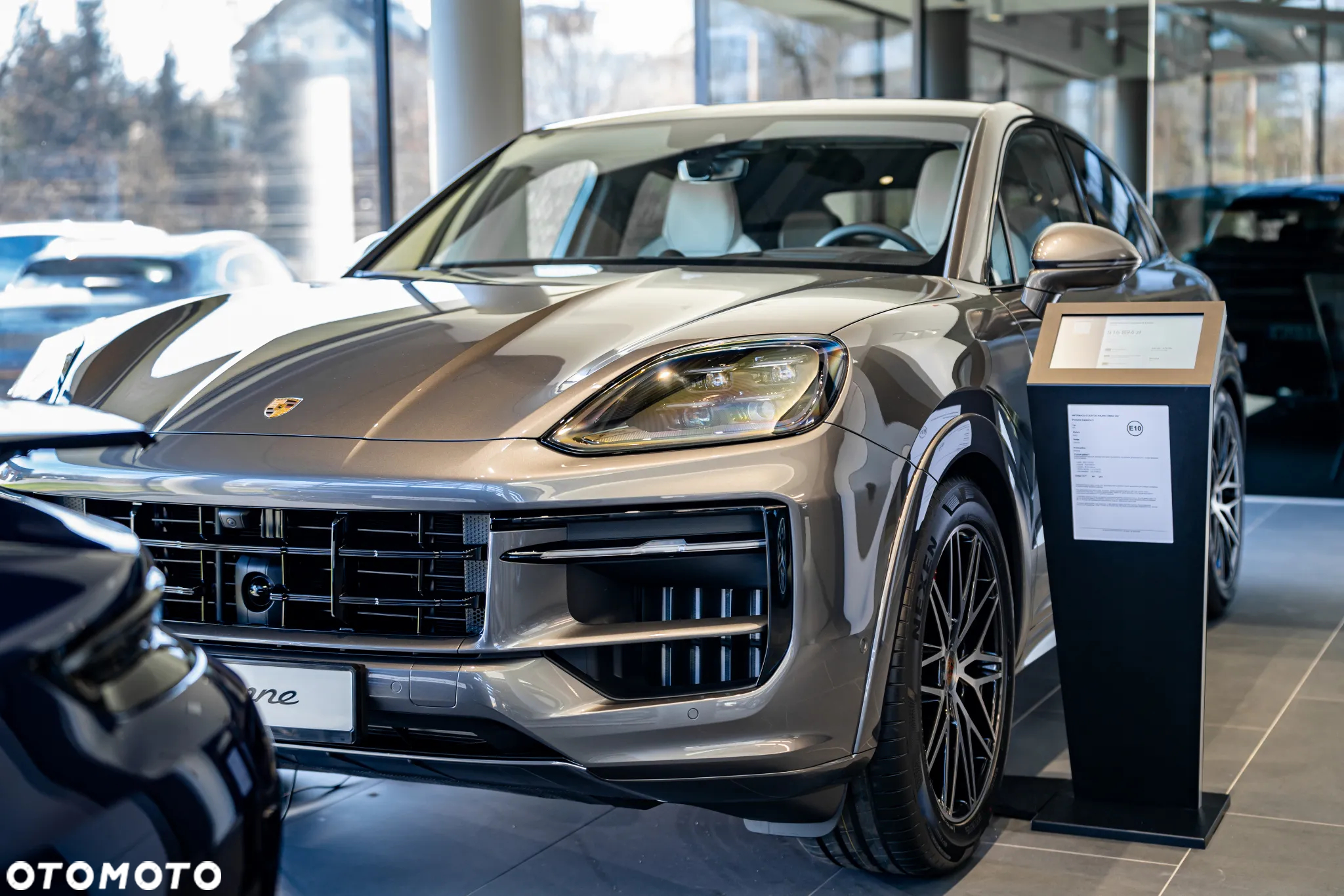 Porsche Cayenne Coupe S - 24
