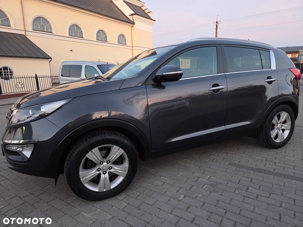 Kia Sportage 2.0 L - 1