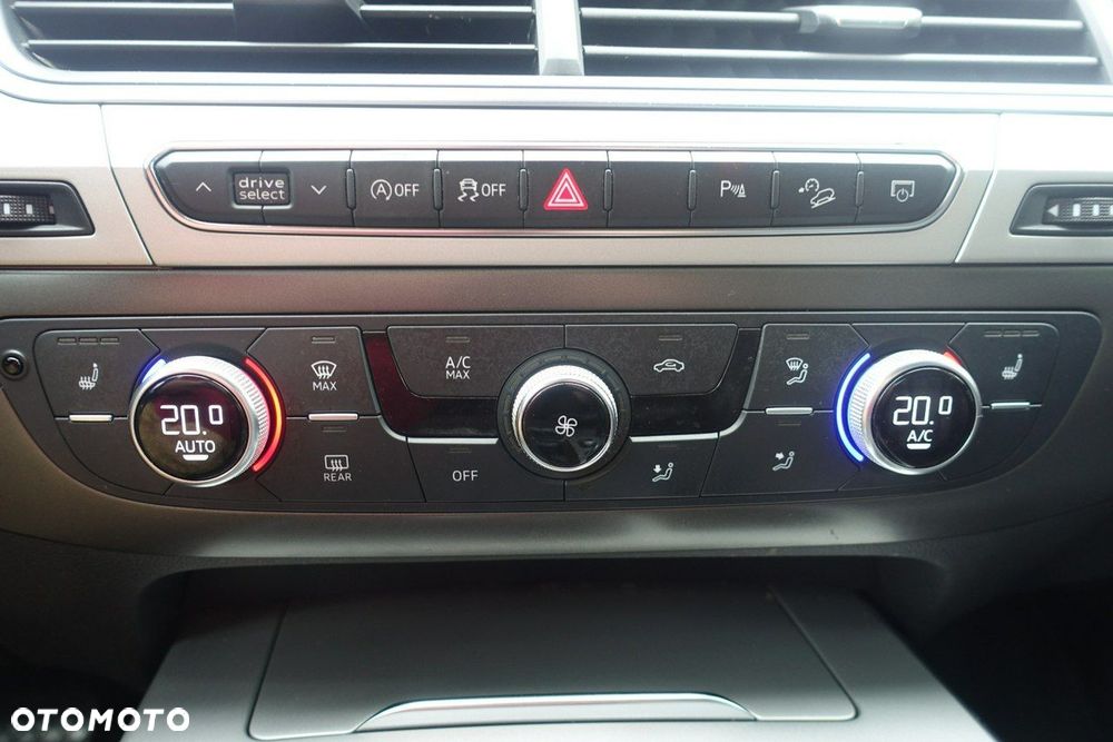 Audi Q7 - 32