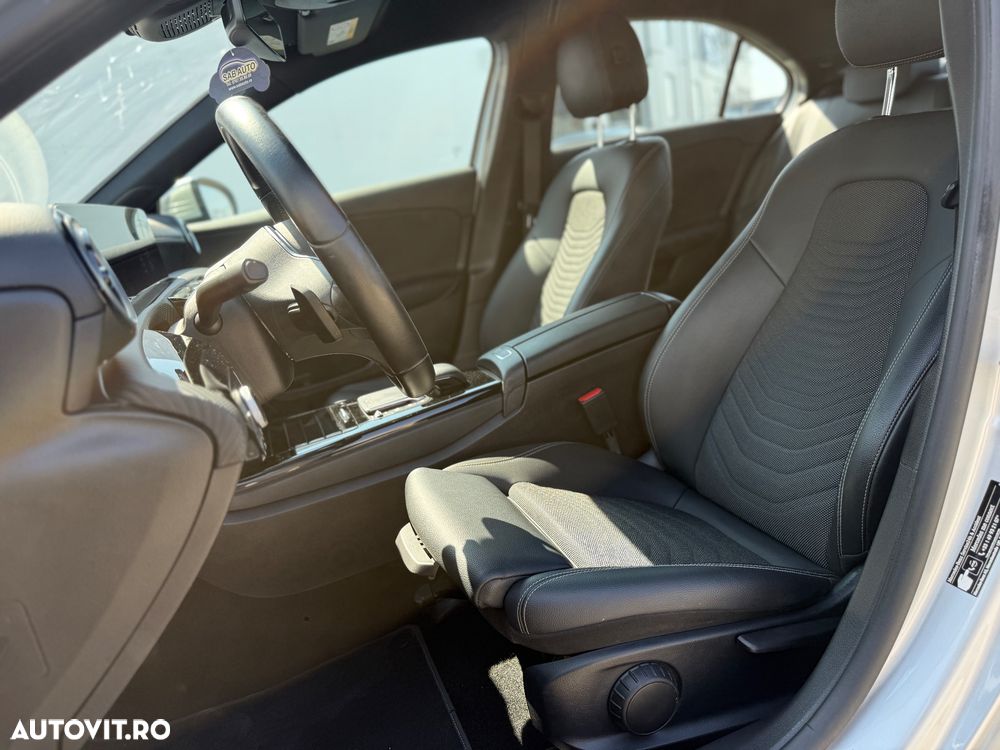 Mercedes-Benz A 200 d Sedan 8G-DCT - 10