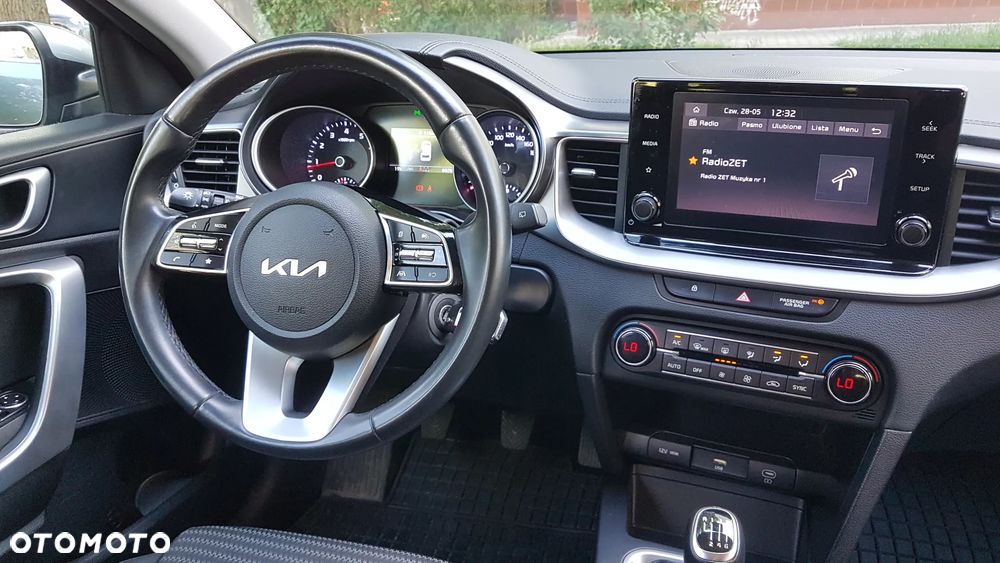 Kia Ceed 1.5 T-GDI M - 26