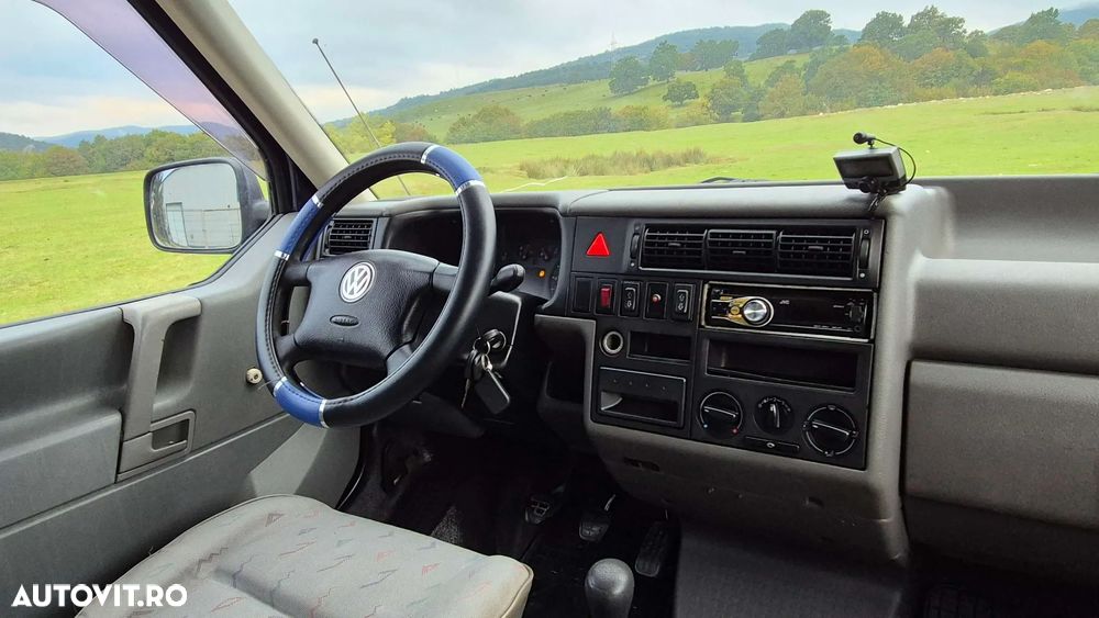 Volkswagen Transporter - 18