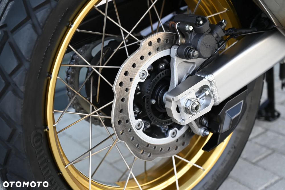Honda CRF - 37