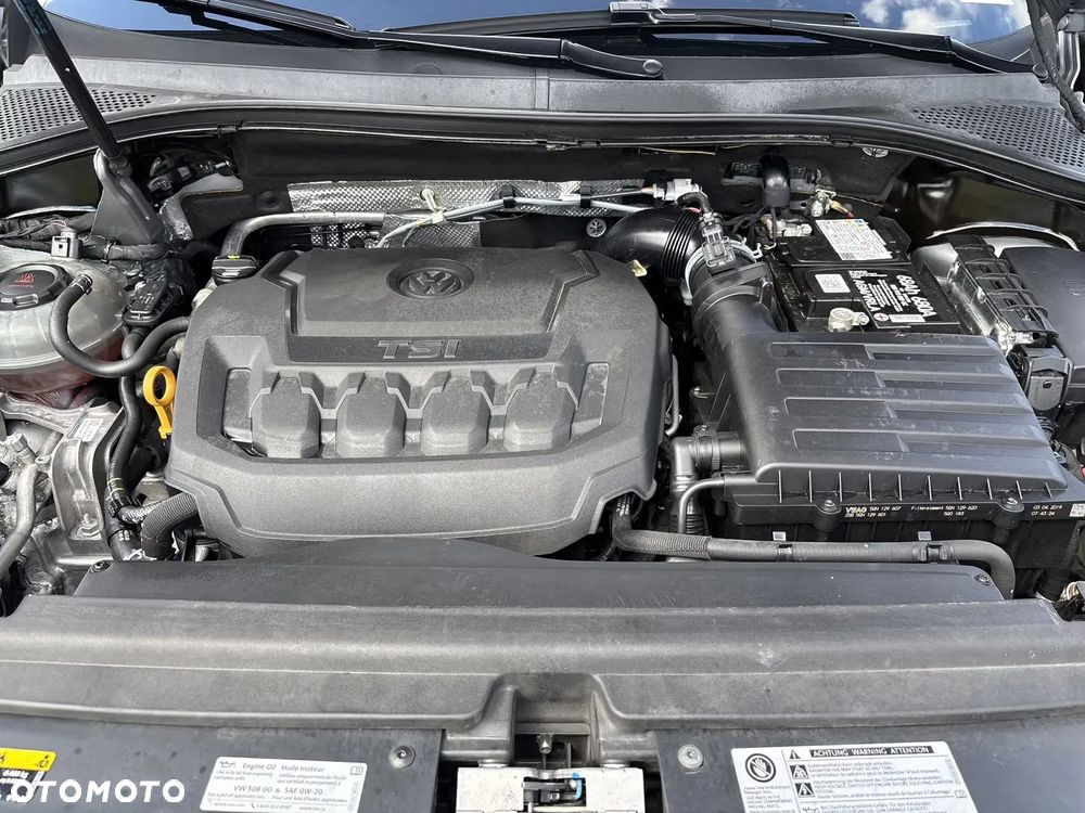 Volkswagen Tiguan - 24