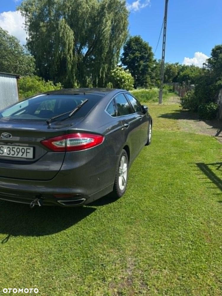 Ford Mondeo 2.0 TDCi Titanium PowerShift - 11