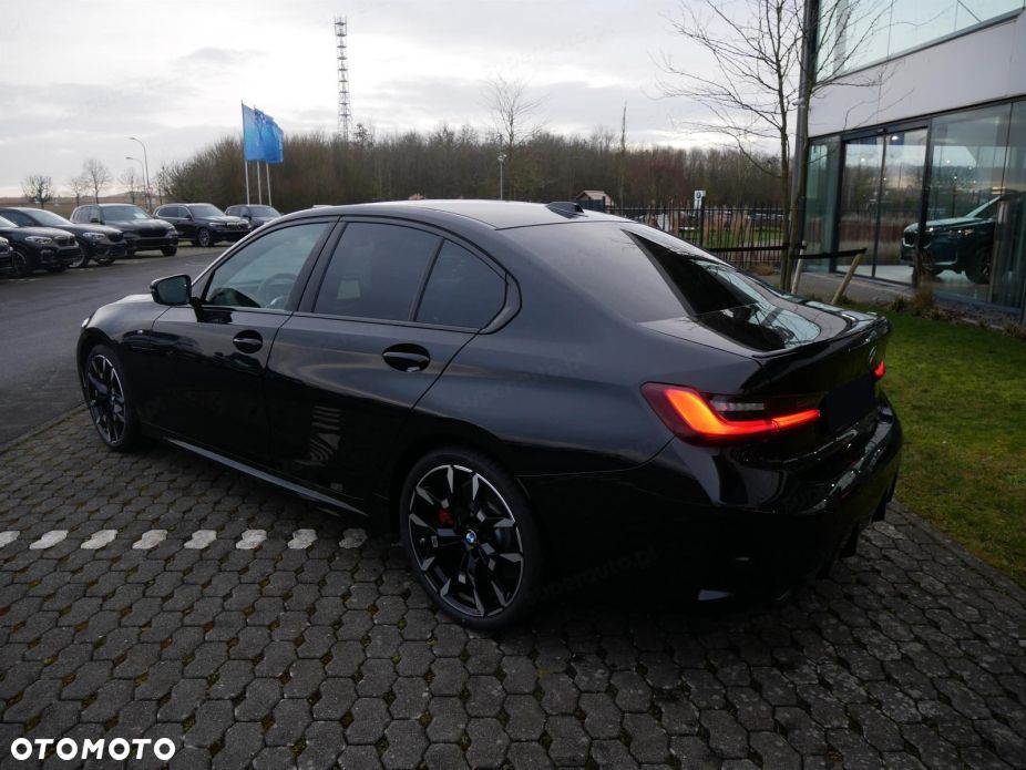 BMW Seria 3 320d xDrive mHEV M Sport - 5
