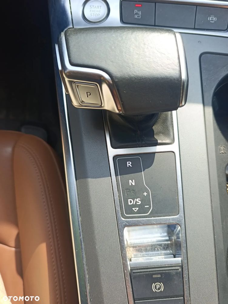 Audi A6 Avant 35 TDI S tronic - 21