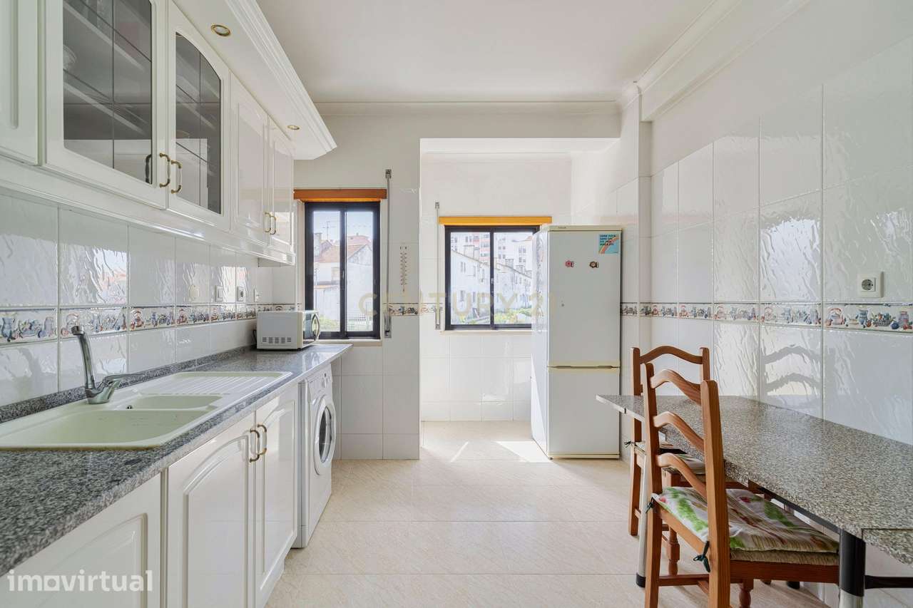 Apartamento T3  Feijó Almada Parque da Paz - Grande imagem: 2/25