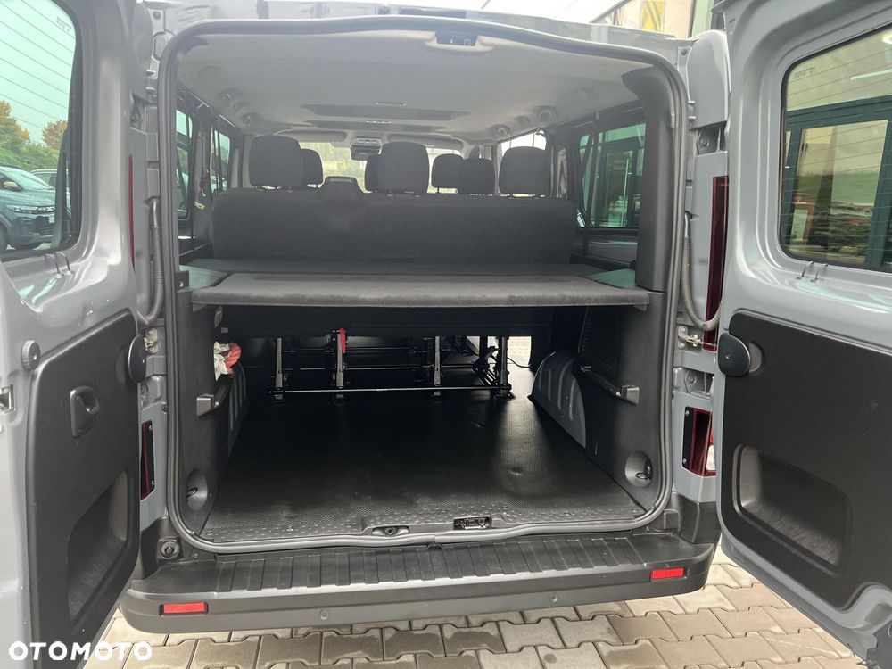 Renault trafic - 17
