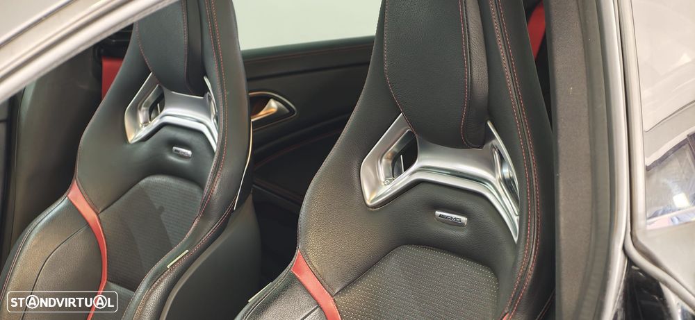 Mercedes-Benz CLA 45 AMG 4Matic 7G-DCT - 28