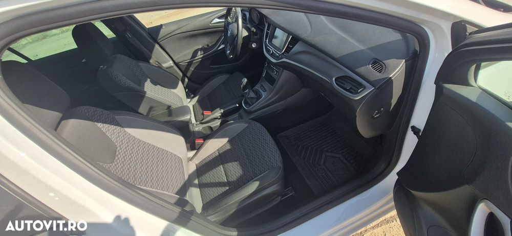 Opel Astra - 7