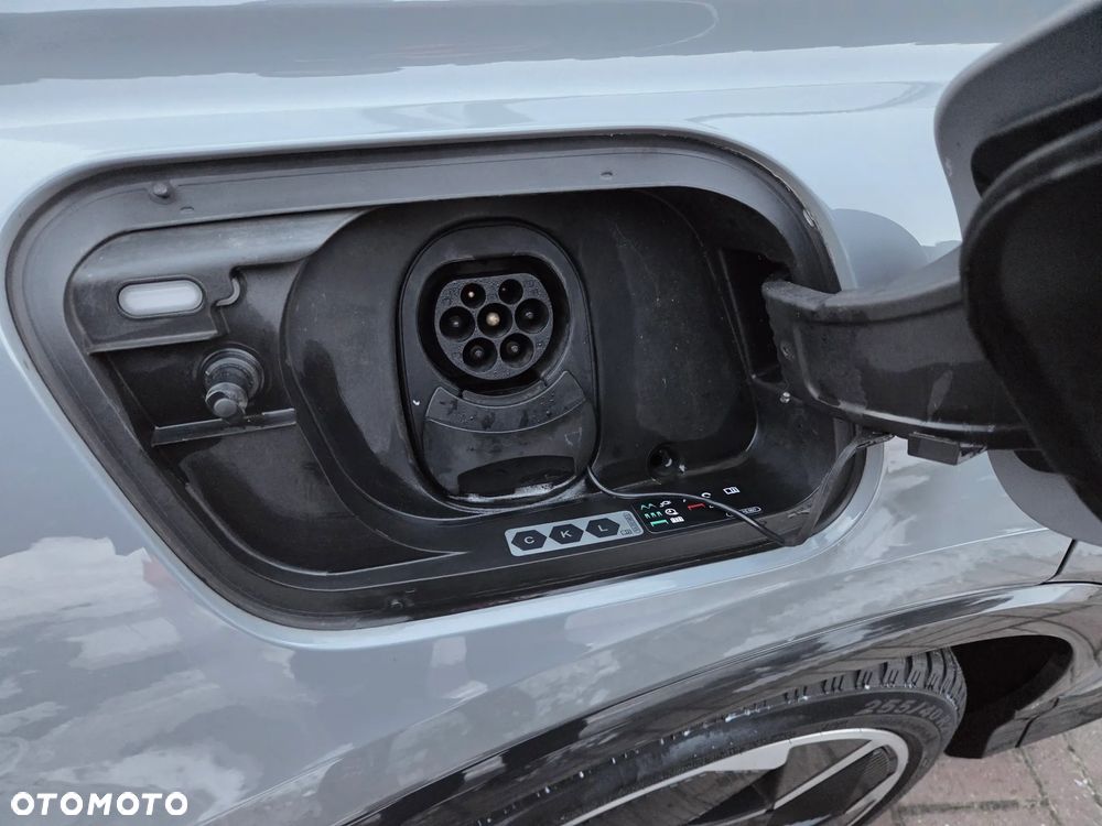 Audi Q4 e-tron - 28