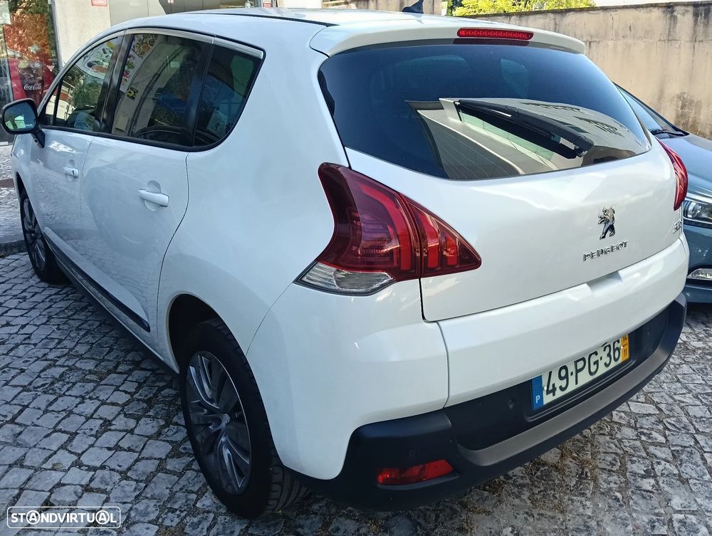 Peugeot 3008 1.6 HDi Allure - 24