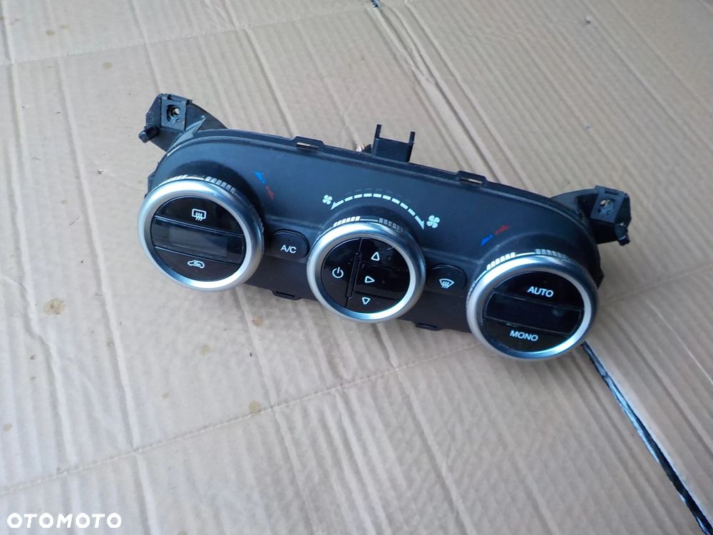 panel sterowanie klimatyzacji fiat 500L 735579710 - 1