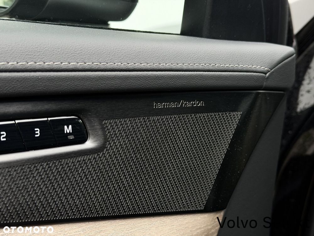 Volvo XC 90 - 22