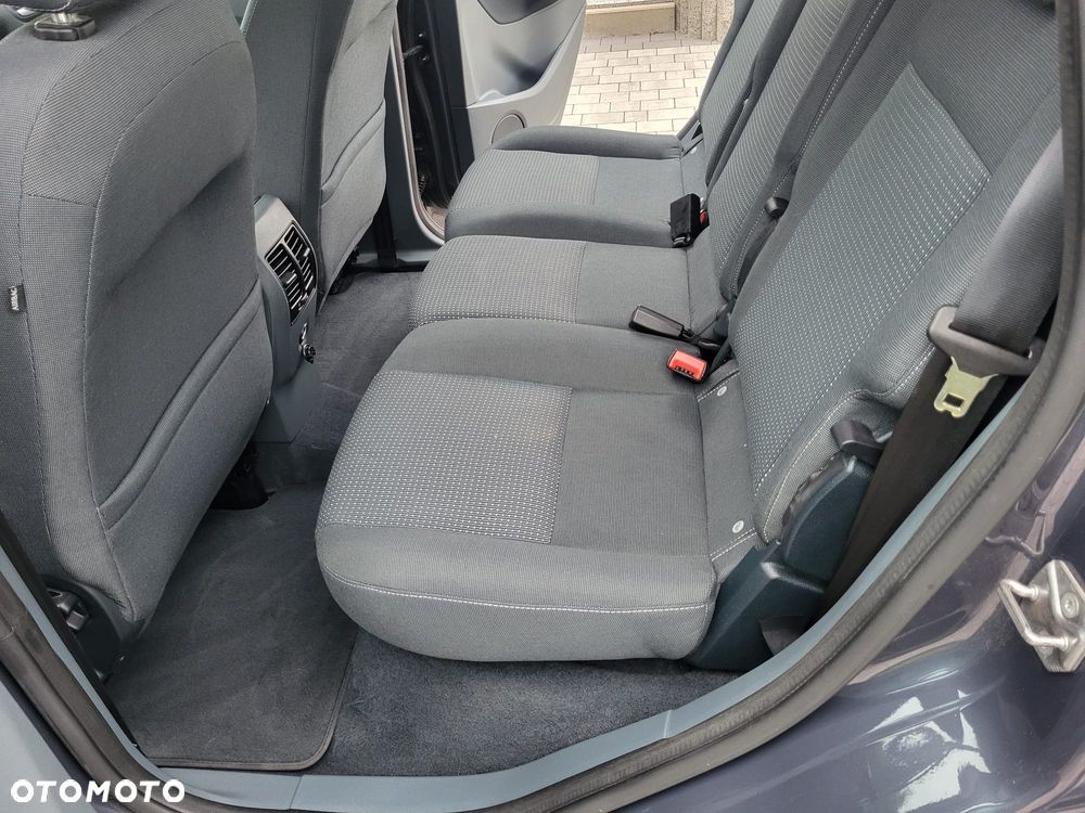 Ford C-MAX 1.6 Titanium - 19