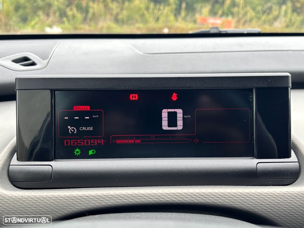 Citroën C4 Cactus 1.2 PureTech Shine - 35