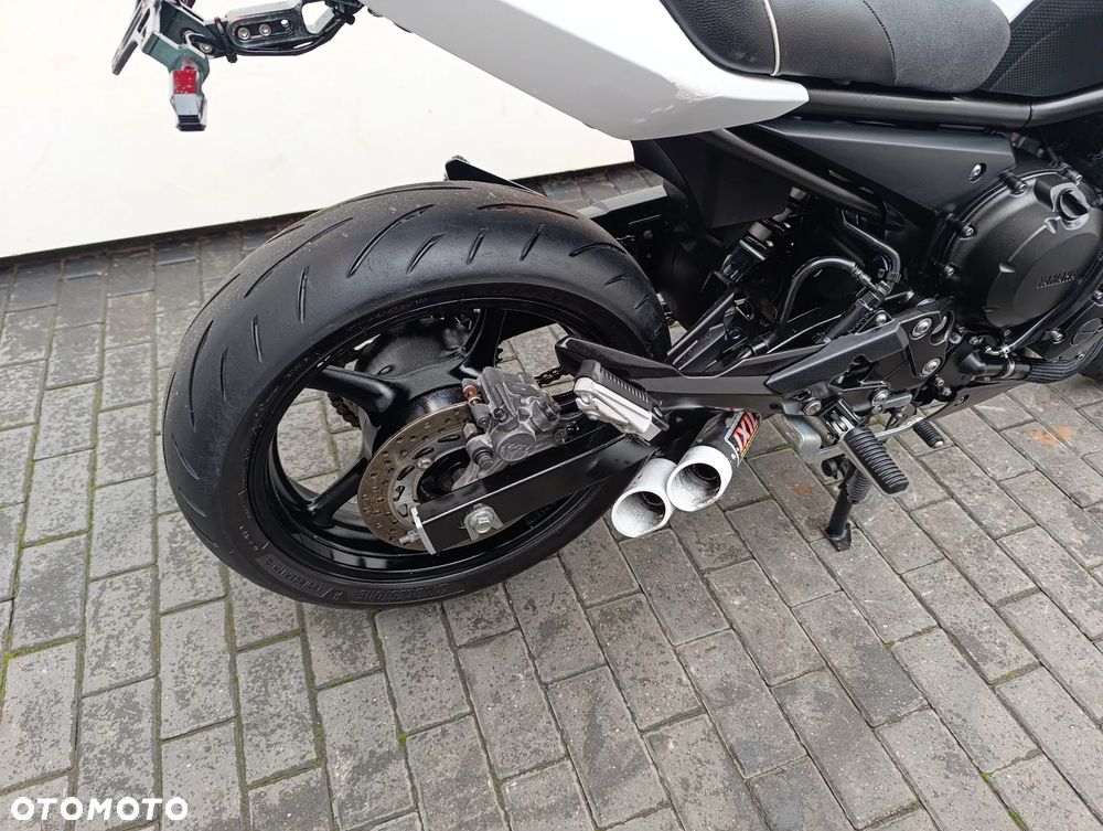 Yamaha XJ - 22