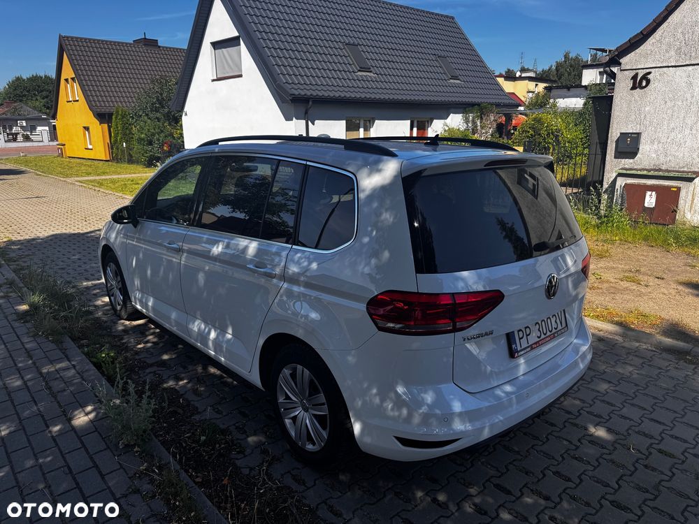 Volkswagen Touran 1.4 TSI BMT Comfortline DSG - 5
