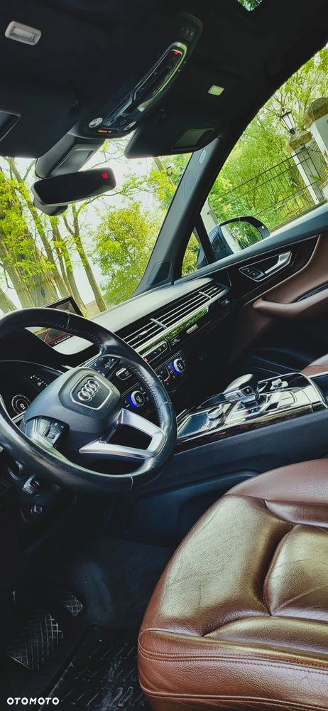 Audi Q7 - 13