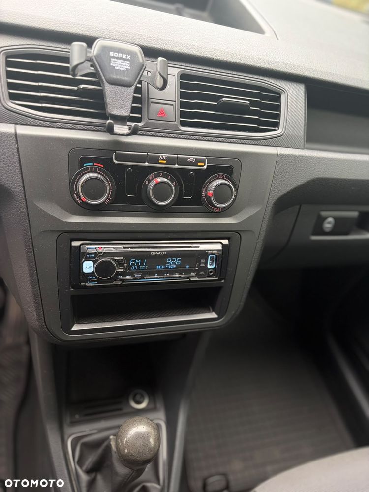 Volkswagen Caddy - 16
