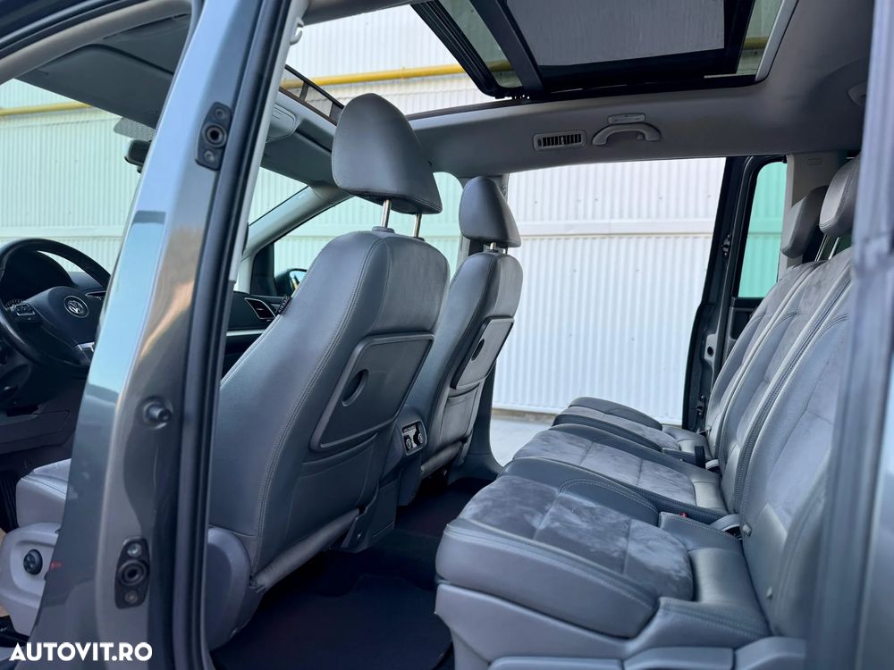 Volkswagen Sharan 2.0 TDI DSG Blue Motion Highline - 6