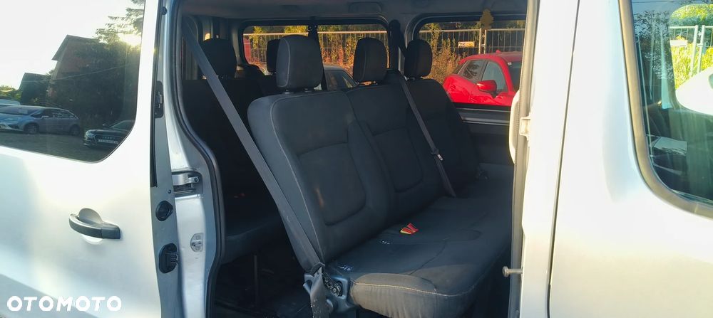 Renault Trafic - 17