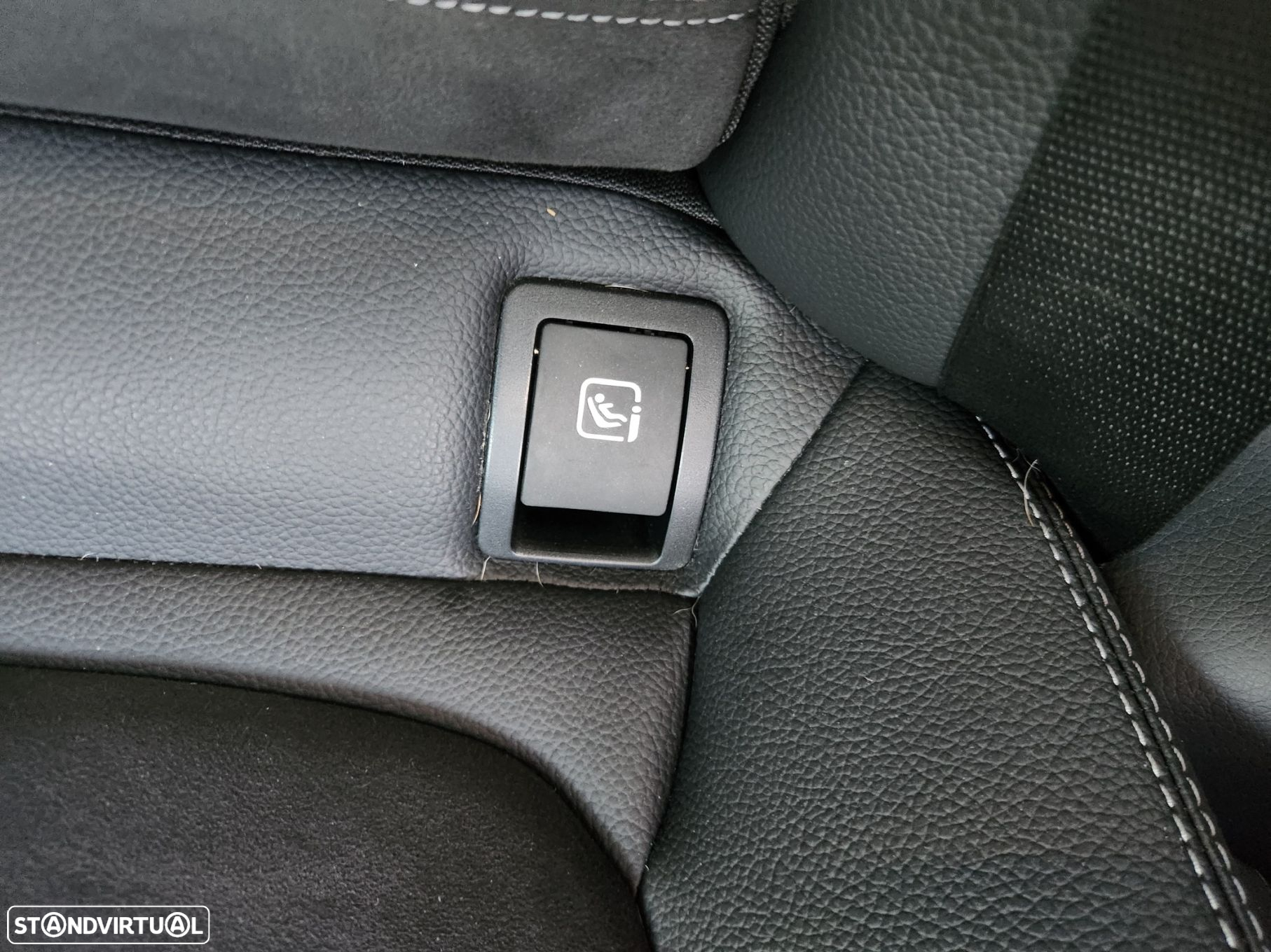 Mercedes-Benz C 220 d Aut. - 34