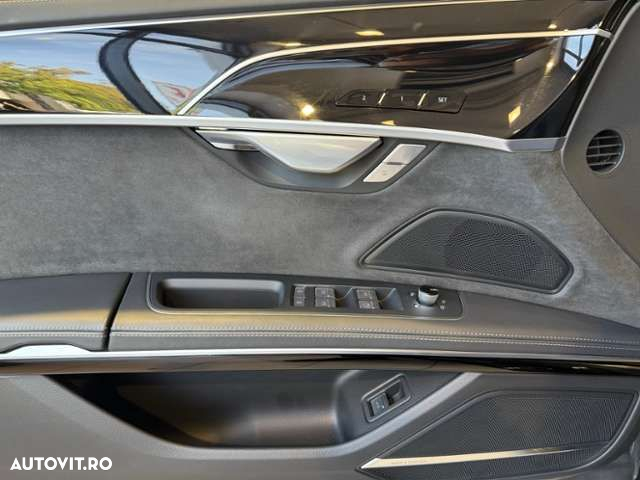 Audi A8 - 9