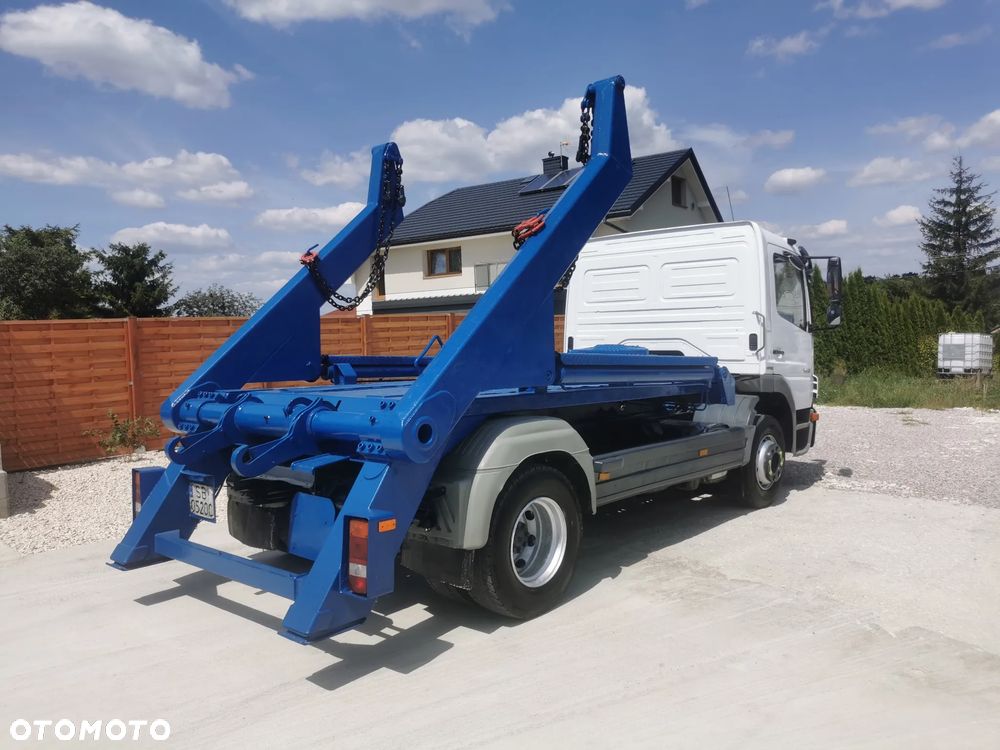 Mercedes-Benz Atego 1522 Bramowiec do kontenerów Blokada mostu Hydraulika hakowiec - 5