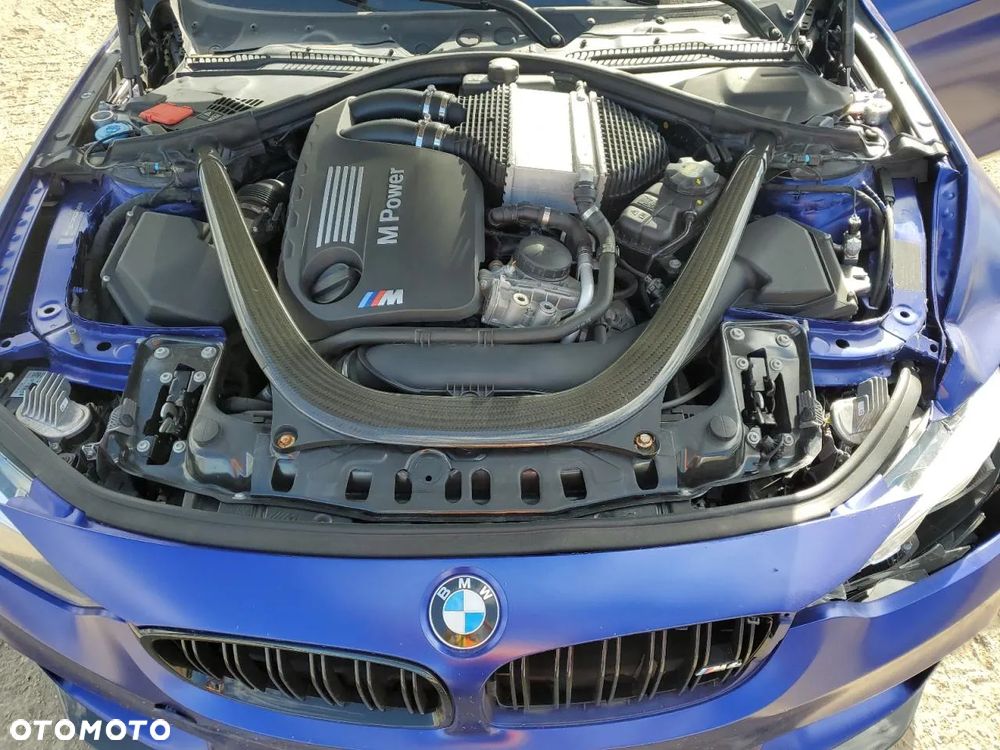 BMW M4 - 10