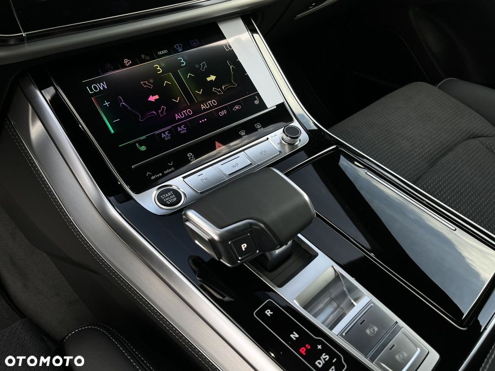 Audi Q8 - 27