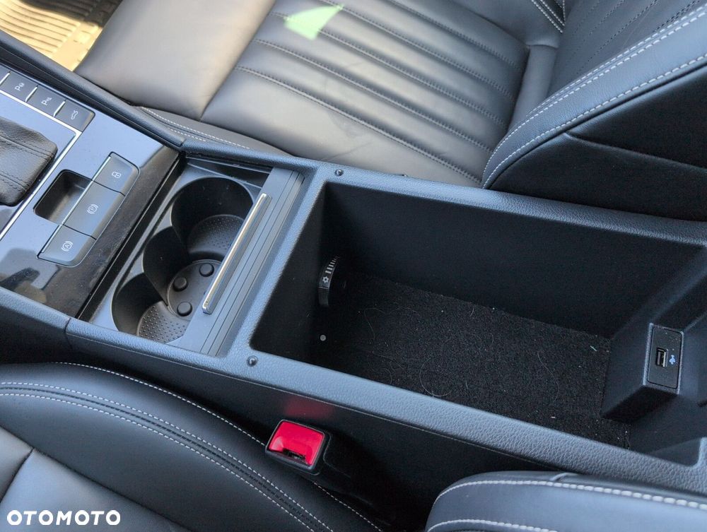 Skoda Superb 2.0 TDI SCR 4x4 L&K DSG - 33