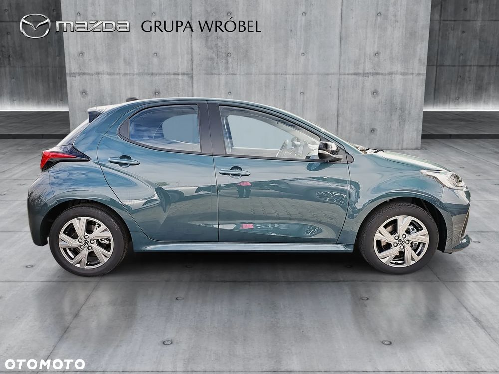 Mazda 2 - 4