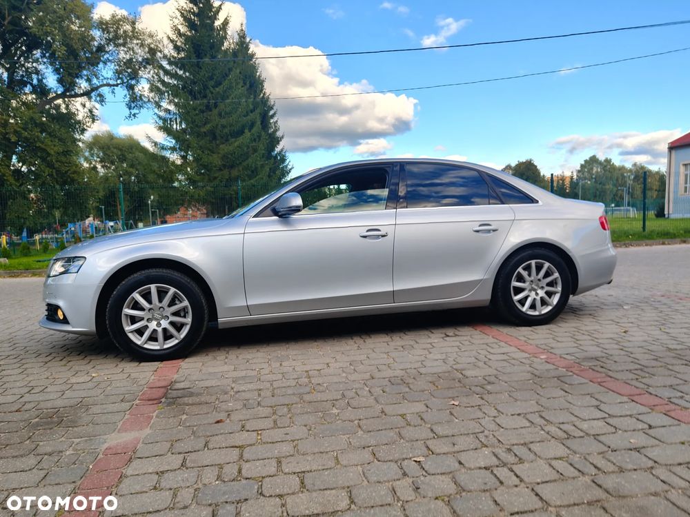 Audi A4 Limousine - 20