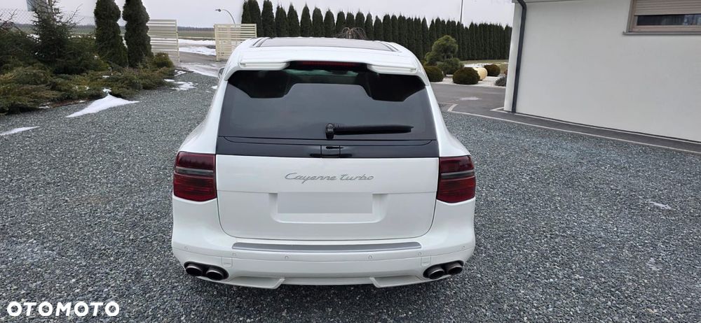 Porsche Cayenne - 7