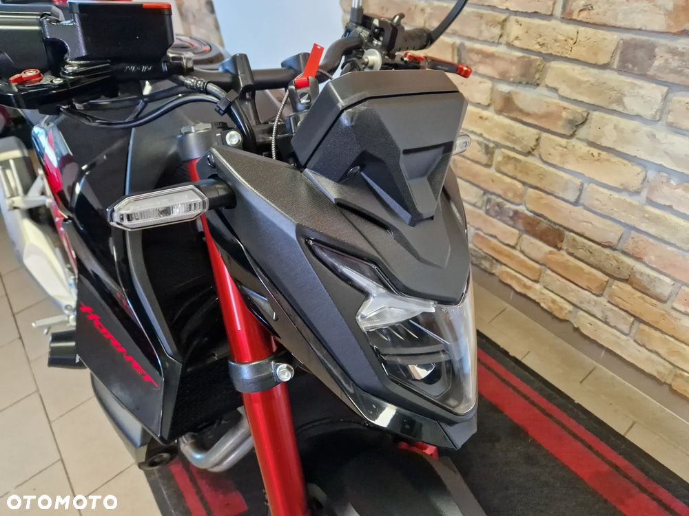 Honda Hornet - 16
