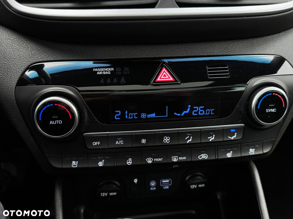 Hyundai Tucson 2.0 CRDI 4WD Automatik Premium - 22