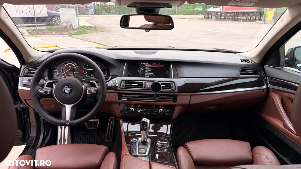 BMW Seria 5 525d xDrive AT - 7