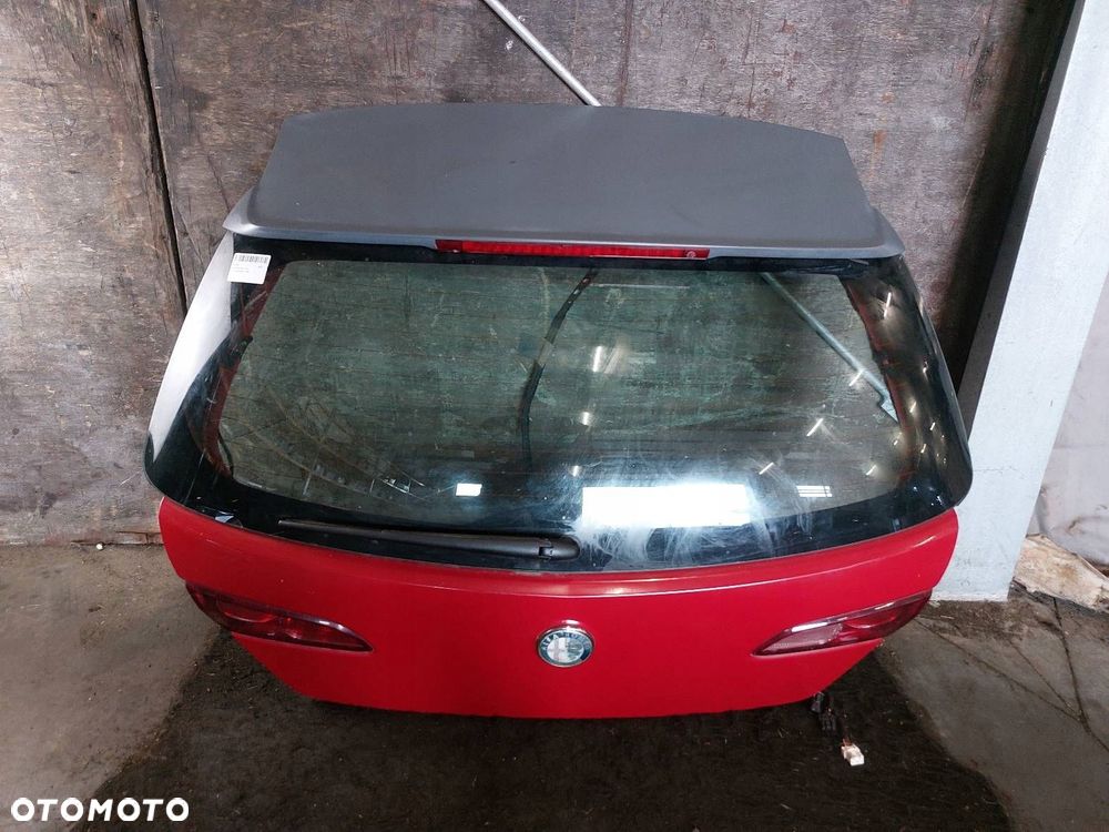 KOMPLETNY TYŁ ALFA ROMEO 159 I - 15