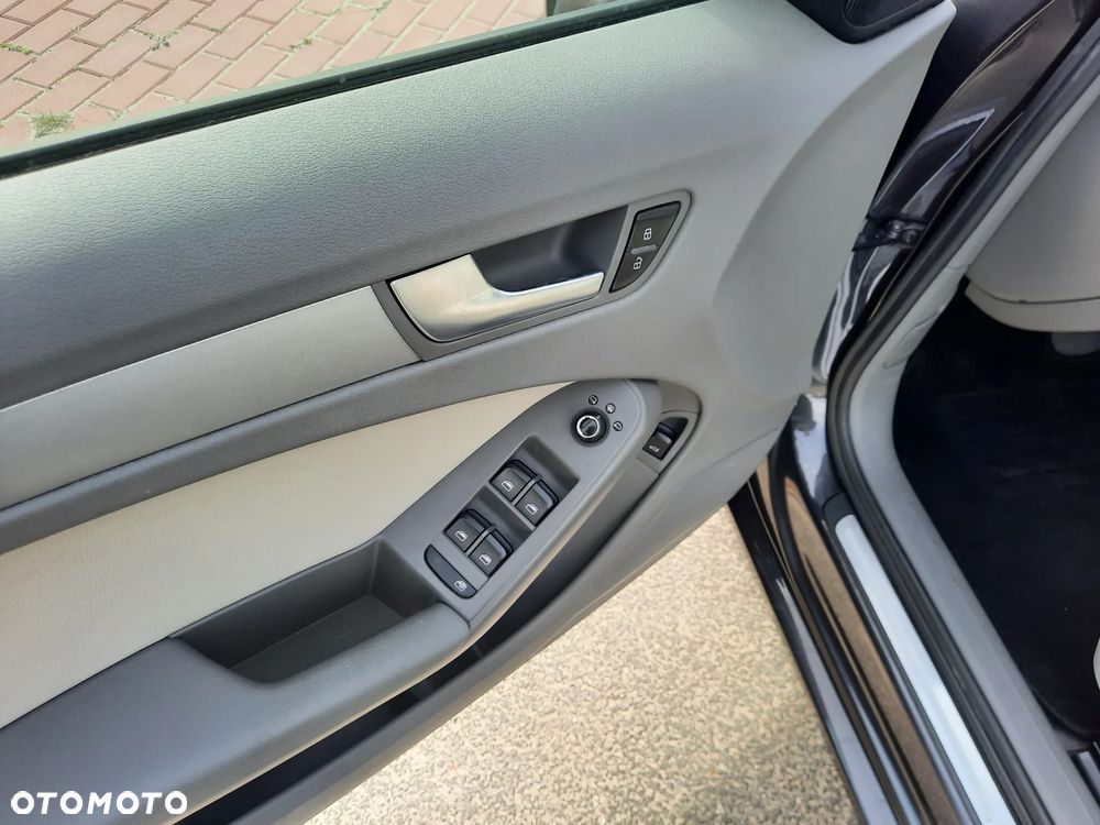 Audi A4 Limousine 2.0 TDI DPF Ambition - 22