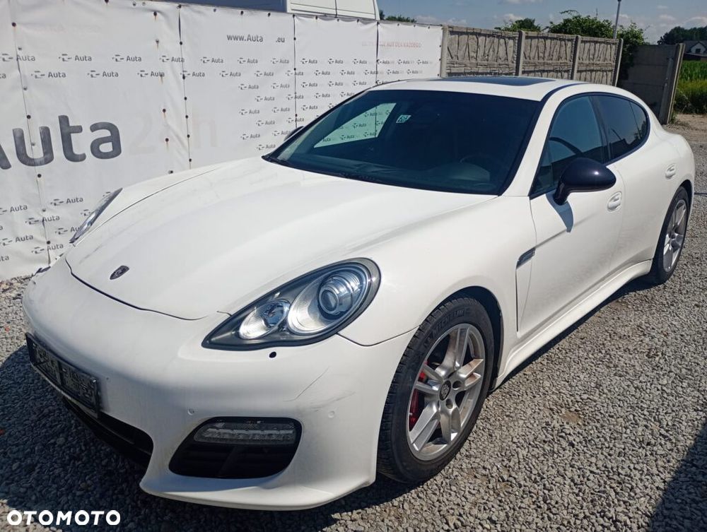 Porsche Panamera 4S PDK - 1