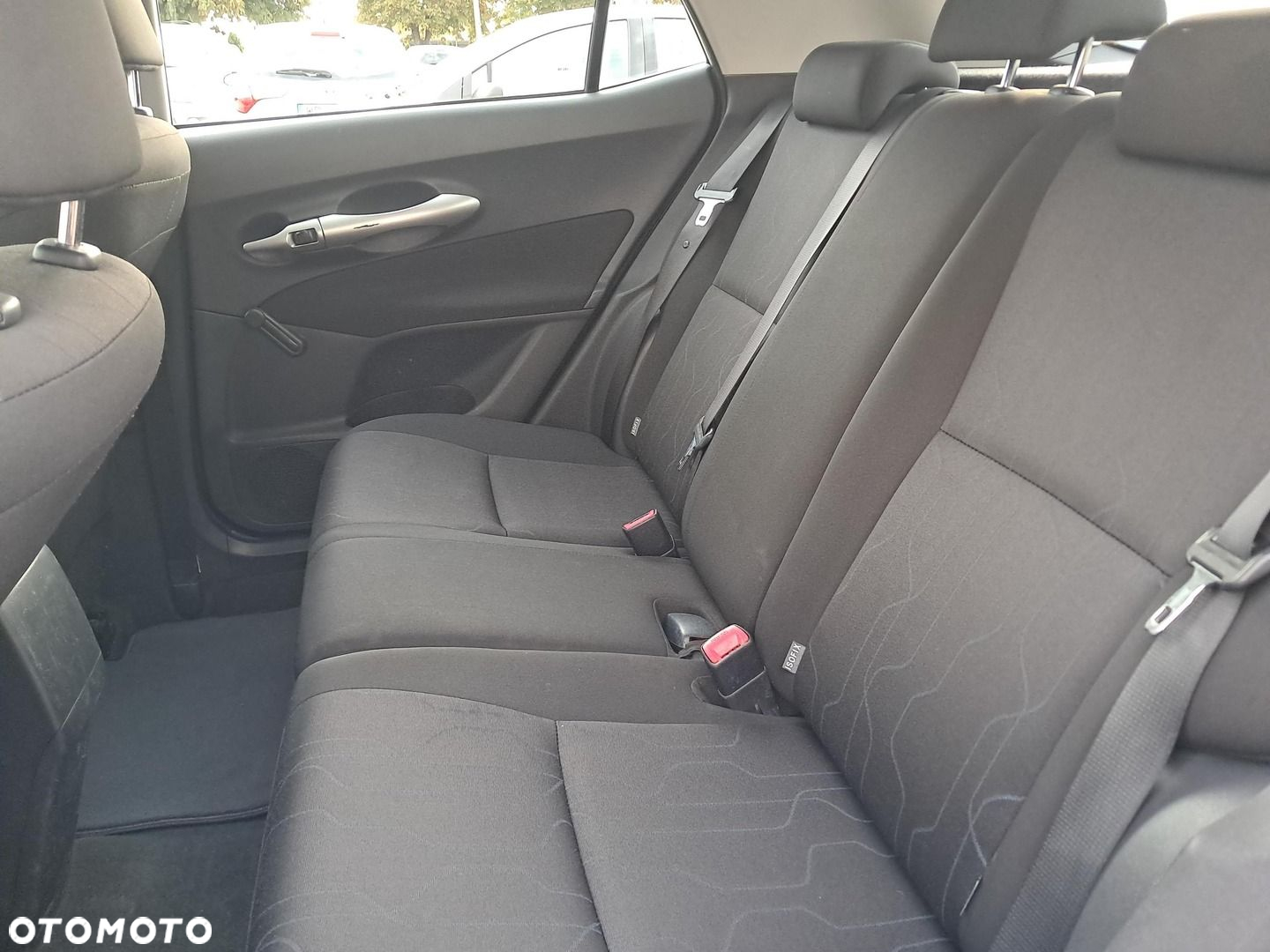 Toyota Auris 1.4 D-4D Terra EU5 - 11
