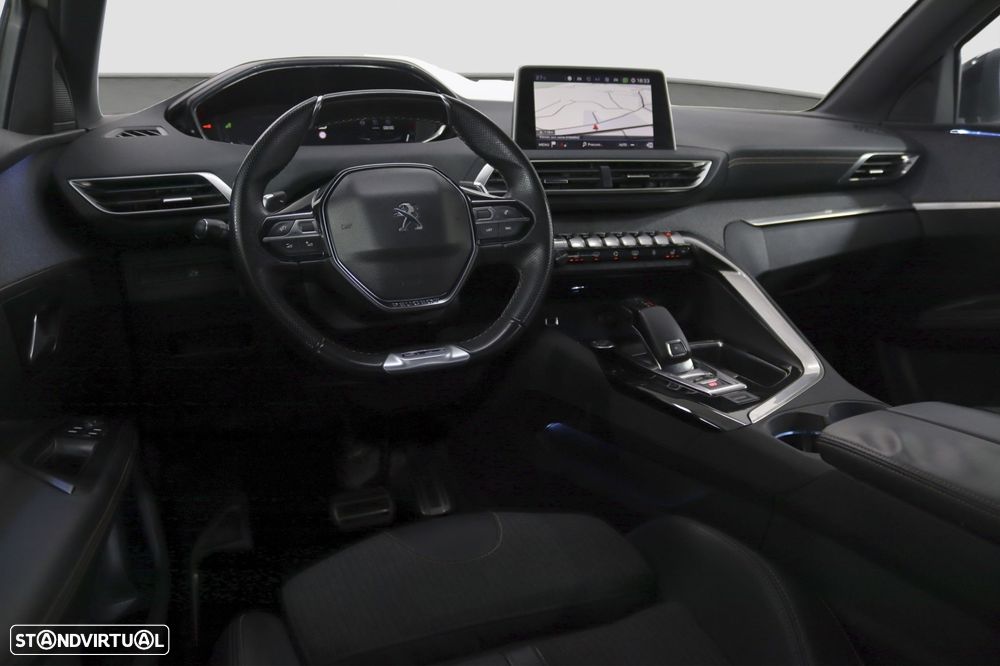 Peugeot 3008 1.2 PureTech Allure EAT6 - 8